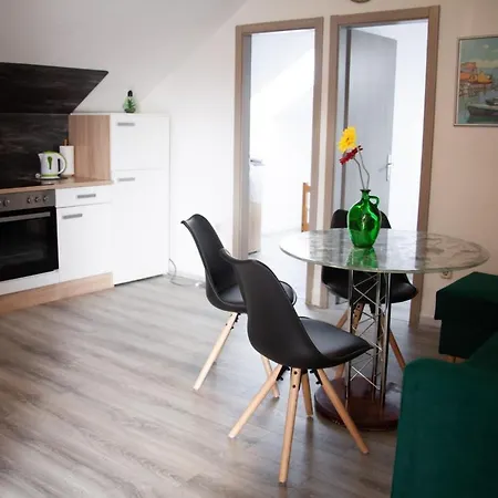 Amber In The Centar Apartamento