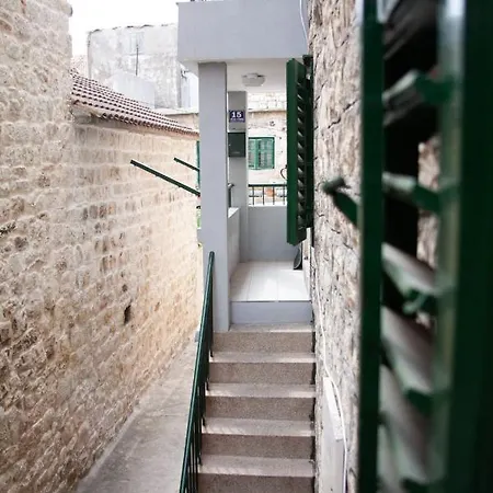 Apartment Amber In The Centar Kastela