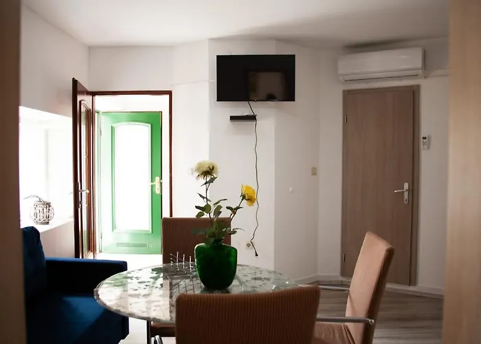 Amber In The Centar Apartment *
